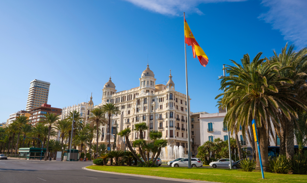Plaza puerta del mar alicante